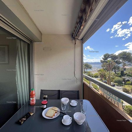 Studio Cabine A St-Raphael Avec Terrasse Et Parking, A 100M De La Plage - Fr-1-226A-23 Saint-Raphaël Zewnętrze zdjęcie