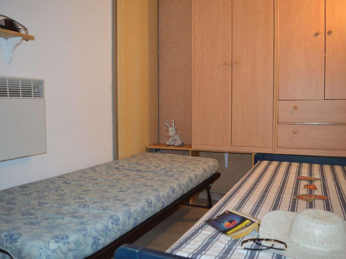 Studio Cabine A St-Raphael Avec Terrasse Et Parking, A 100M De La Plage - Fr-1-226A-23 Saint-Raphaël Zewnętrze zdjęcie