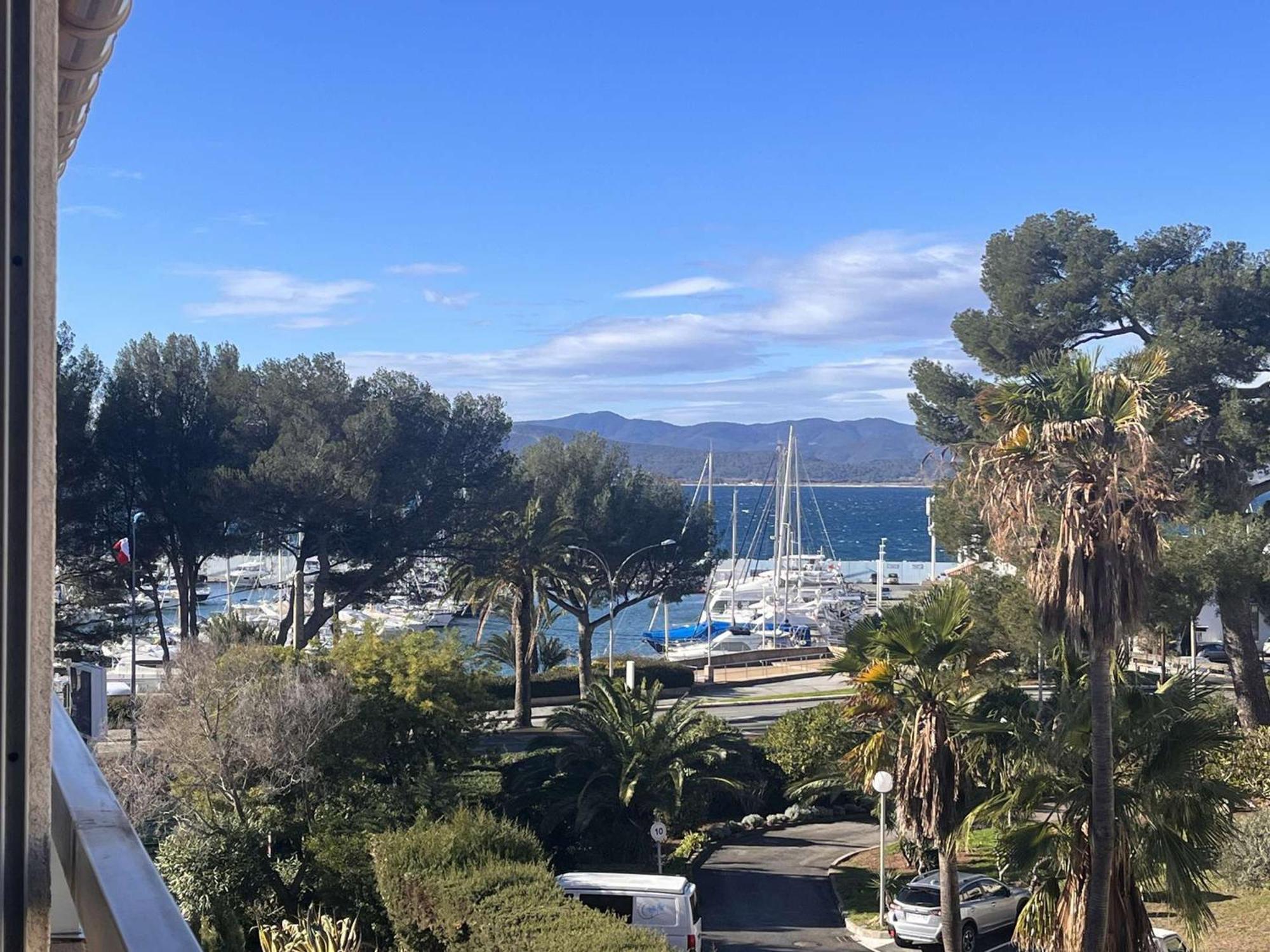 Studio Cabine A St-Raphael Avec Terrasse Et Parking, A 100M De La Plage - Fr-1-226A-23 Saint-Raphaël Zewnętrze zdjęcie